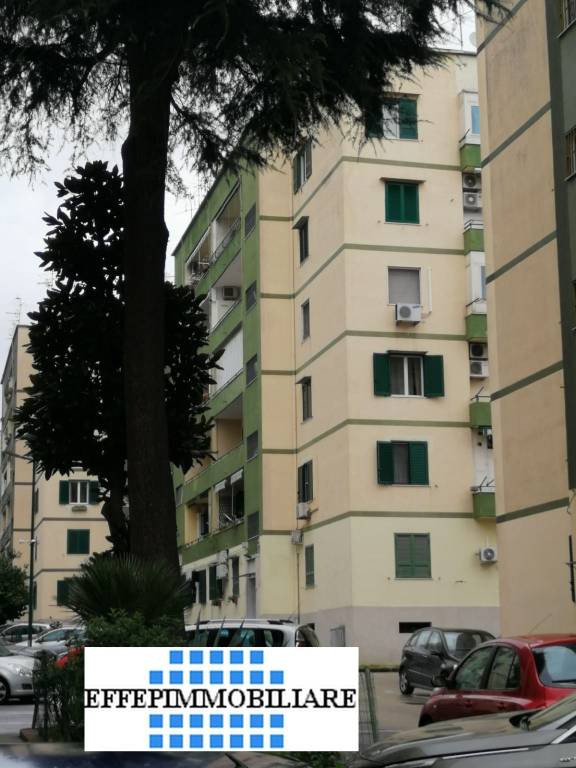 appartamento in vendita a Napoli in zona Vomero