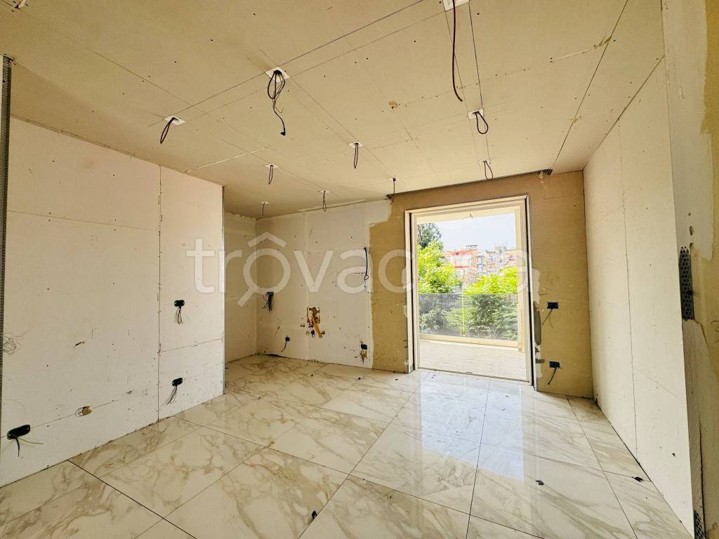 appartamento in vendita a Napoli in zona Secondigliano