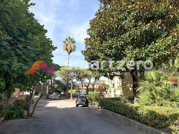 appartamento in vendita a Napoli in zona San Giovanni a Teduccio