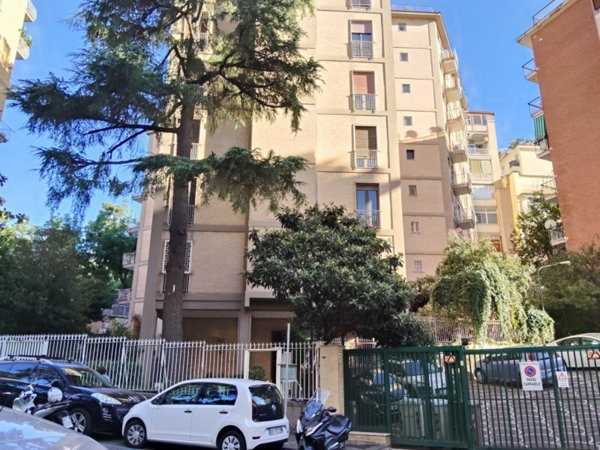 appartamento in vendita a Napoli in zona Vomero