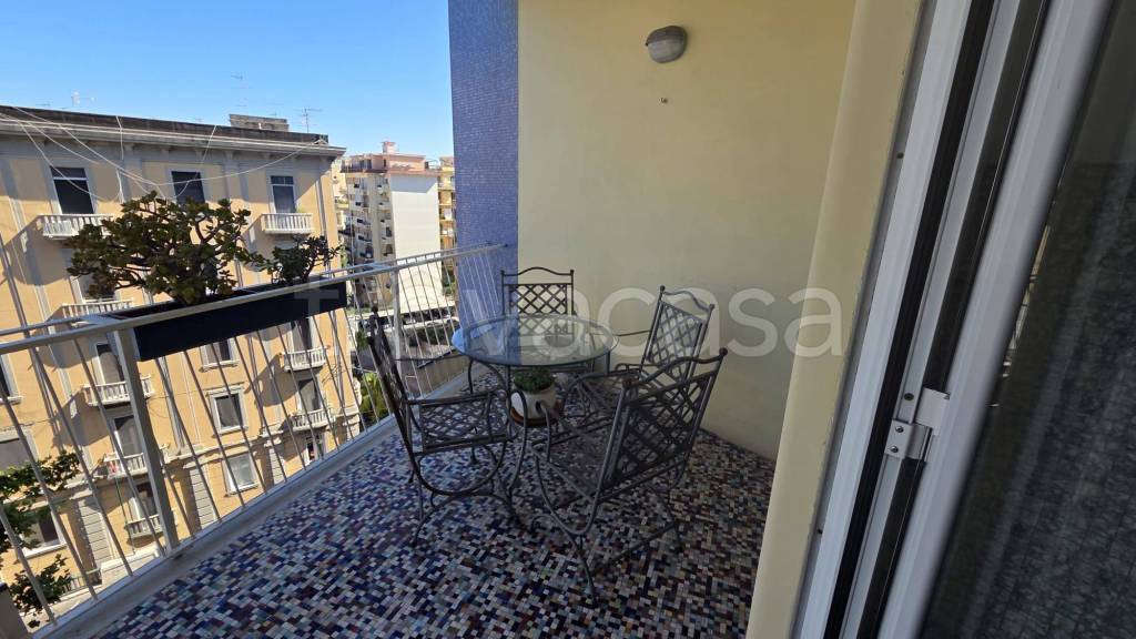 appartamento in vendita a Napoli in zona Vomero