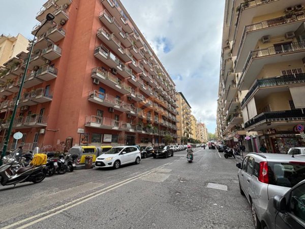 appartamento in vendita a Napoli in zona Vomero