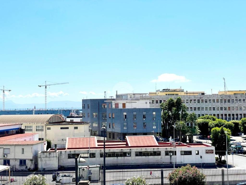 appartamento in vendita a Napoli