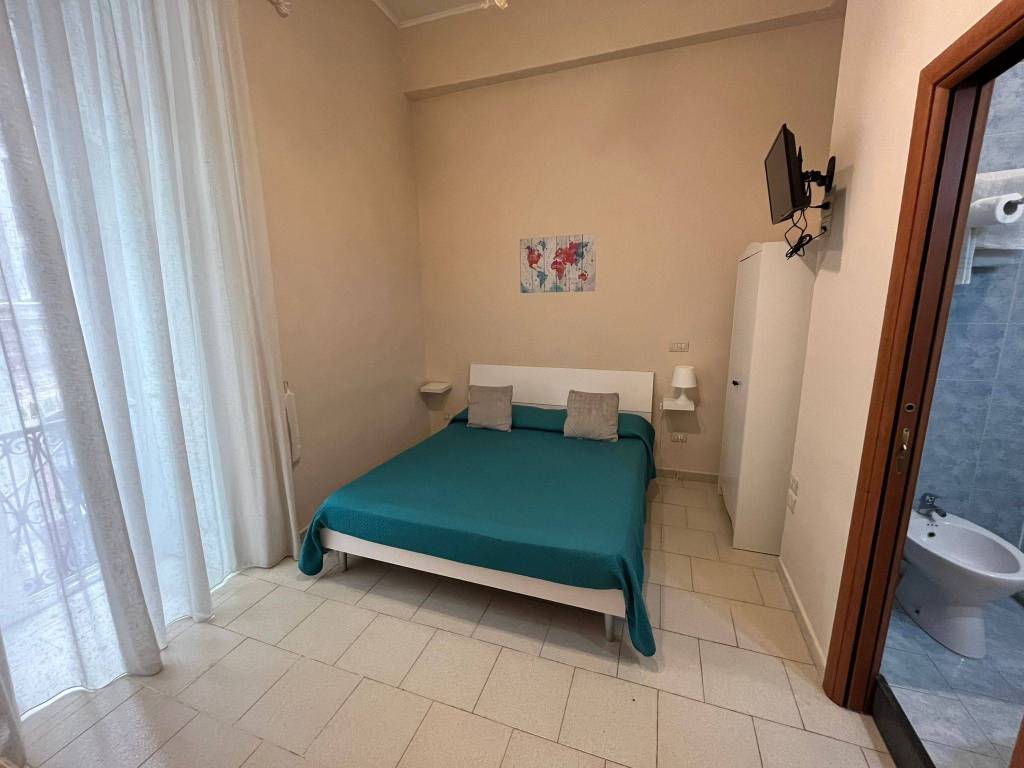 appartamento in vendita a Napoli in zona Pendino / San Giuseppe