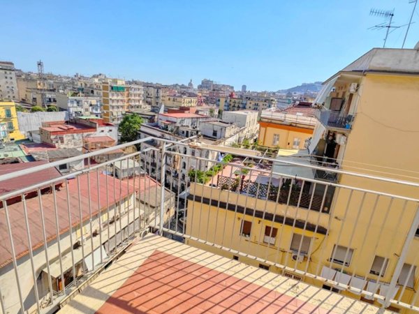 appartamento in vendita a Napoli