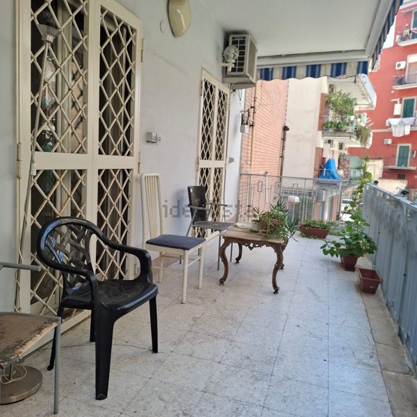 appartamento in vendita a Napoli in zona Stella