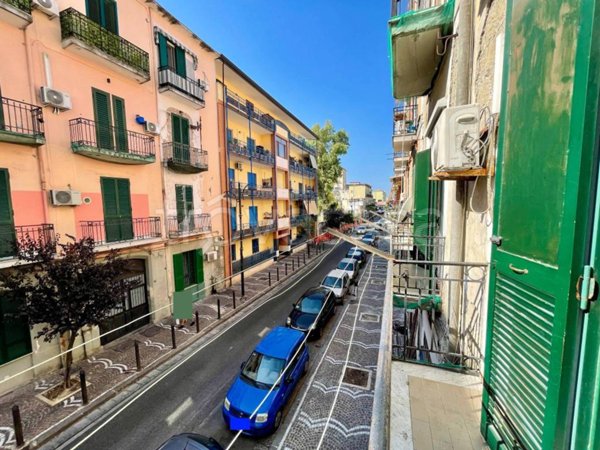 appartamento in vendita a Napoli in zona Barra