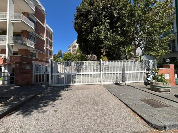 appartamento in vendita a Napoli in zona Posillipo
