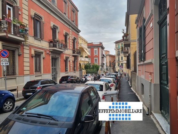 appartamento in vendita a Napoli in zona Fuorigrotta