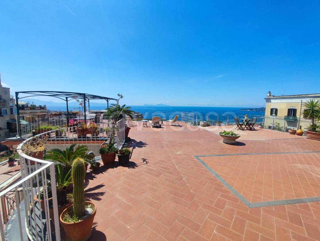 appartamento in vendita a Napoli in zona Vomero