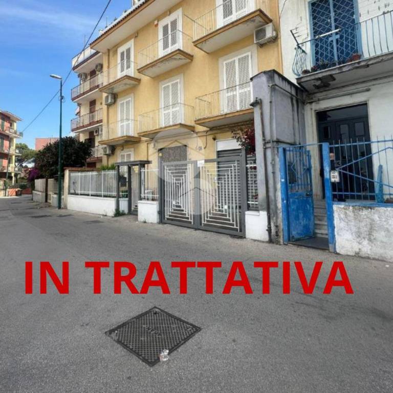 appartamento in vendita a Napoli in zona Ponticelli