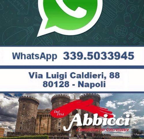 negozio in vendita a Napoli in zona Chiaia