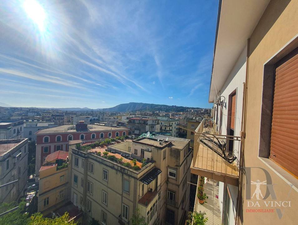 appartamento in vendita a Napoli in zona Vomero