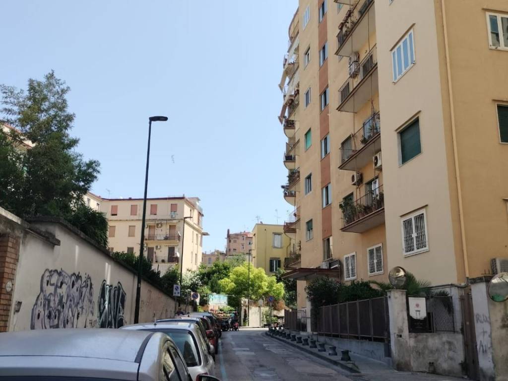 appartamento in vendita a Napoli in zona Vomero