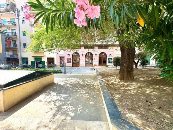 appartamento in vendita a Napoli in zona San Ferdinando