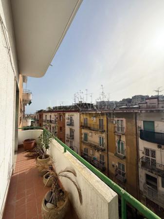 appartamento in vendita a Napoli in zona Posillipo