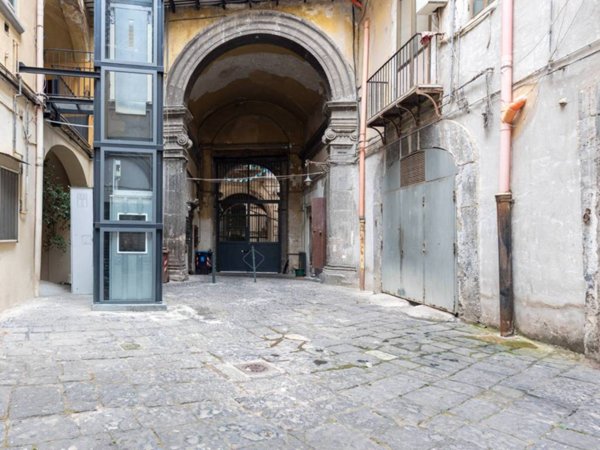 appartamento in vendita a Napoli