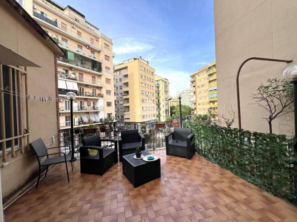 appartamento in vendita a Napoli in zona Arenella
