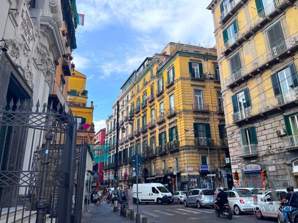 appartamento in vendita a Napoli