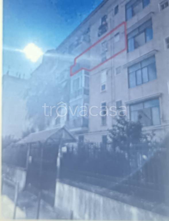appartamento in vendita a Napoli in zona Barra