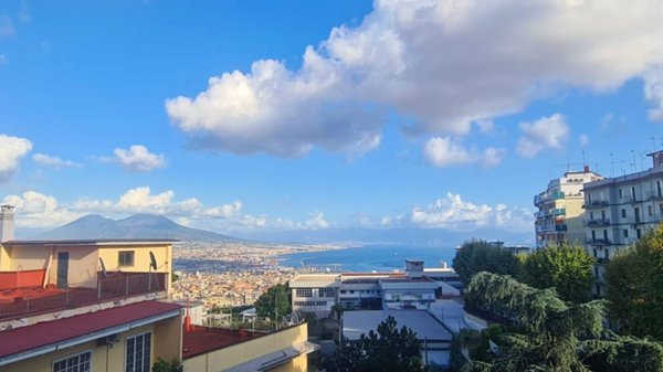 appartamento in vendita a Napoli in zona Vomero