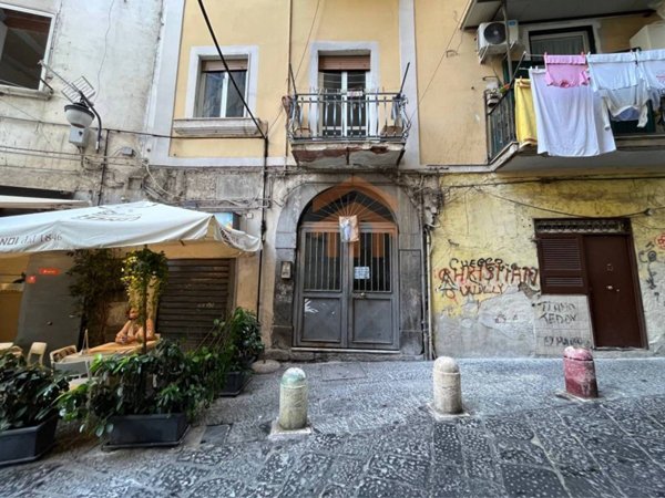 appartamento in vendita a Napoli