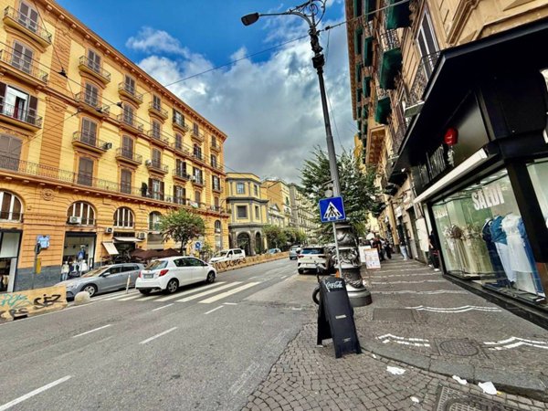 appartamento in vendita a Napoli