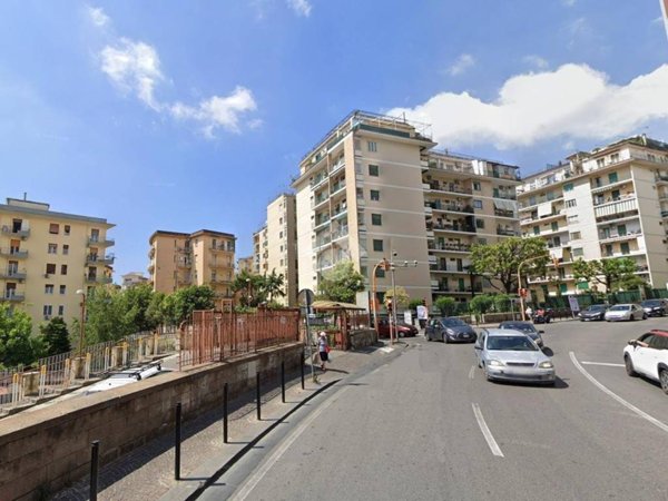 appartamento in vendita a Napoli in zona Arenella