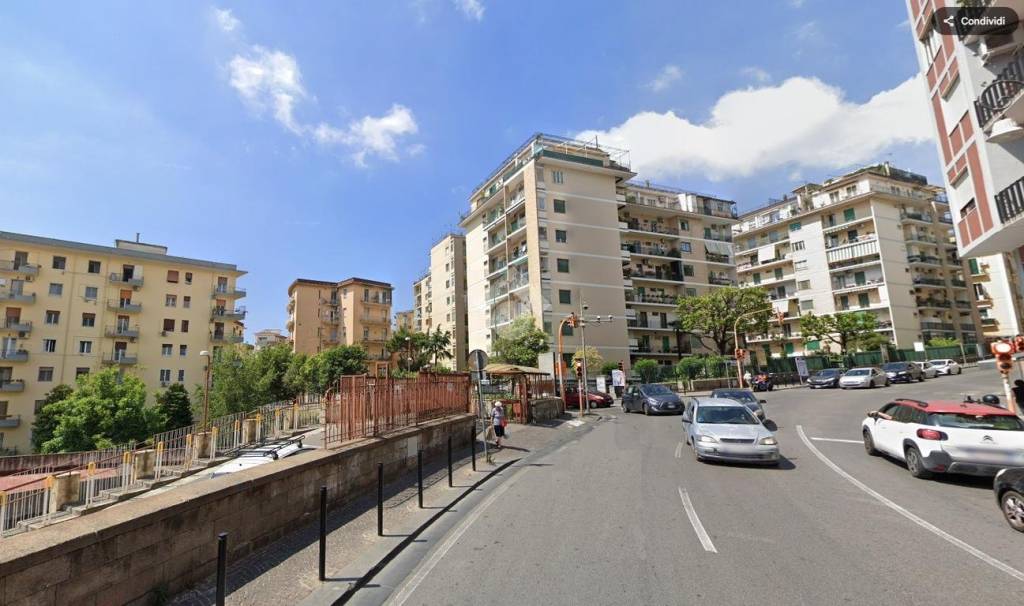 appartamento in vendita a Napoli in zona Arenella