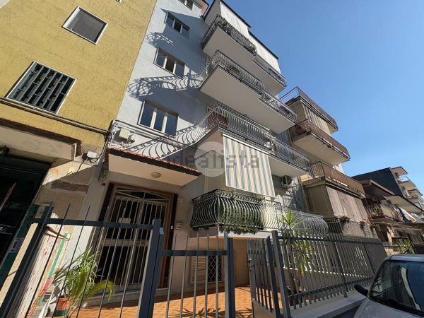 appartamento in vendita a Napoli in zona Pianura