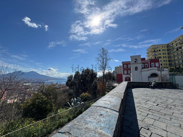 appartamento in vendita a Napoli
