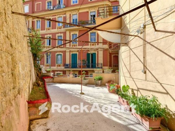 appartamento in vendita a Napoli in zona Vomero