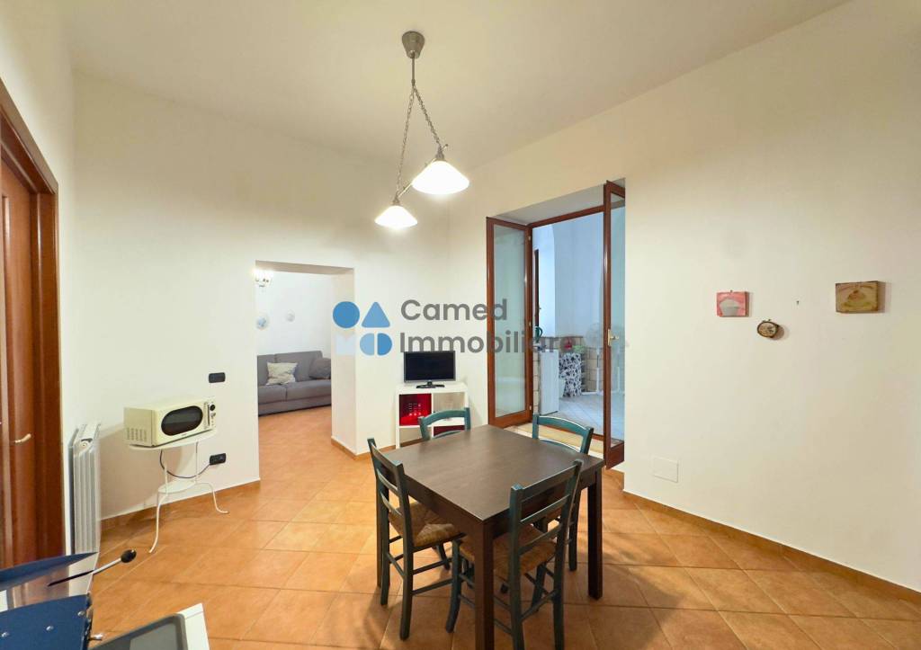 appartamento in vendita a Napoli in zona Stella
