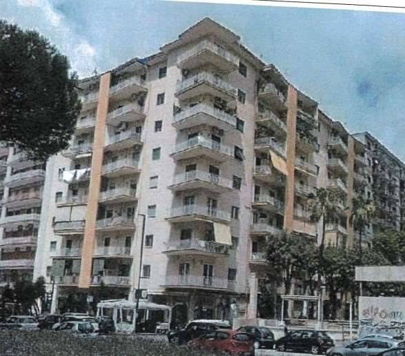 appartamento in vendita a Napoli in zona Pendino / San Giuseppe
