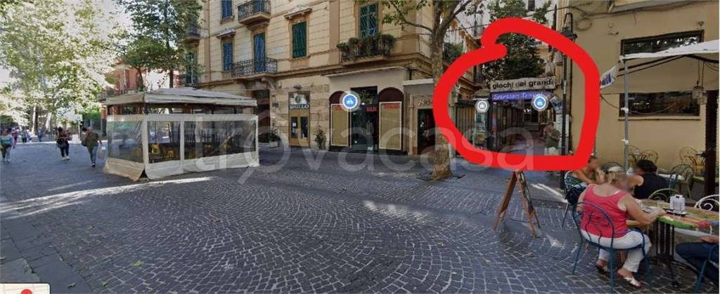 trivano in vendita a Napoli in zona Vomero