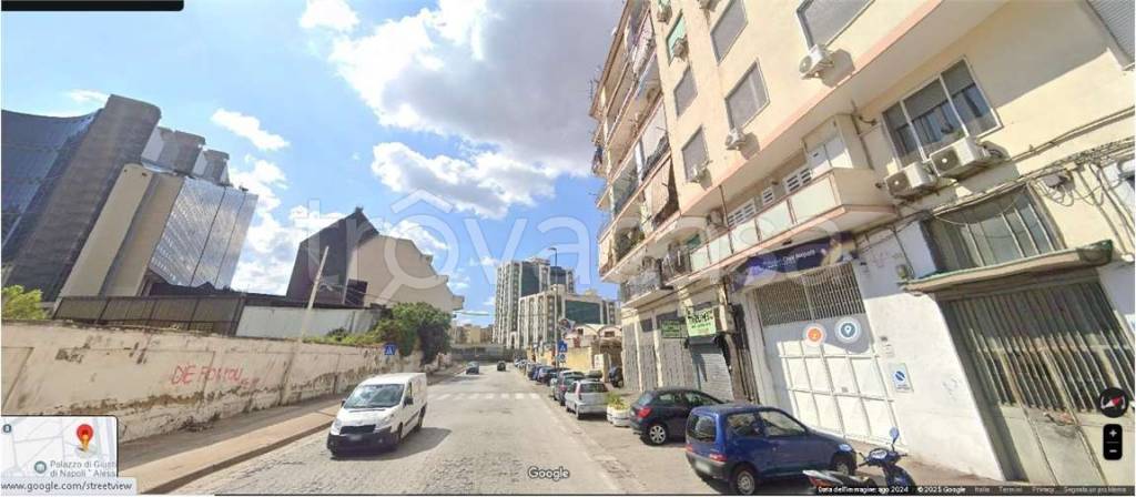 appartamento in vendita a Napoli in zona Fuorigrotta