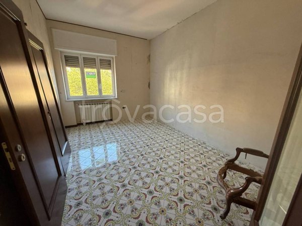 appartamento in vendita a Napoli in zona Chiaia