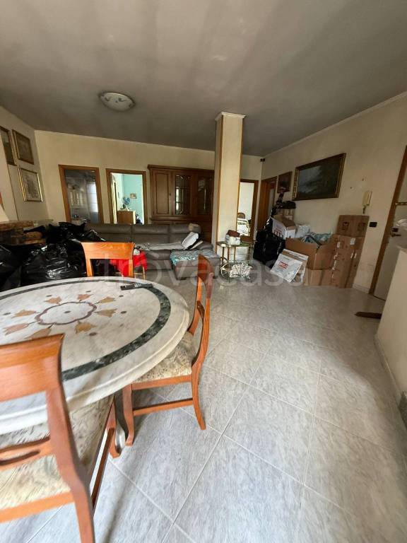 appartamento in vendita a Napoli in zona Pianura