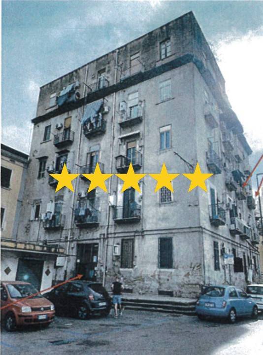 appartamento in vendita a Napoli in zona Fuorigrotta