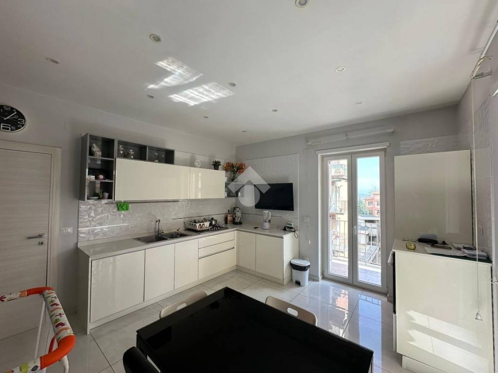 appartamento in vendita a Napoli in zona Camaldoli