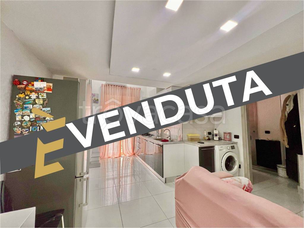 appartamento in vendita a Napoli in zona Fuorigrotta