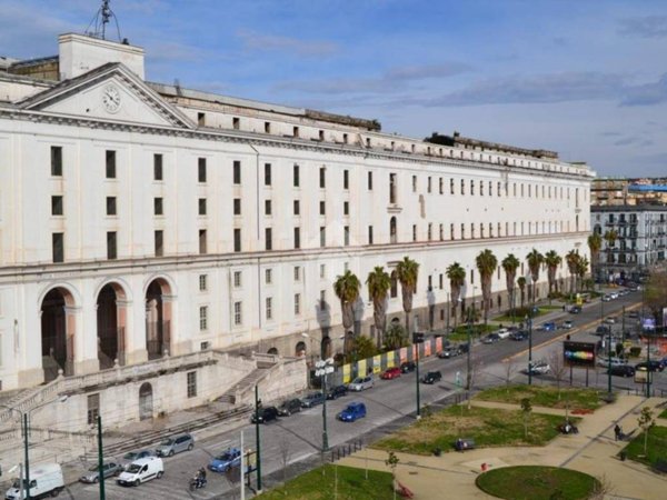 appartamento in vendita a Napoli