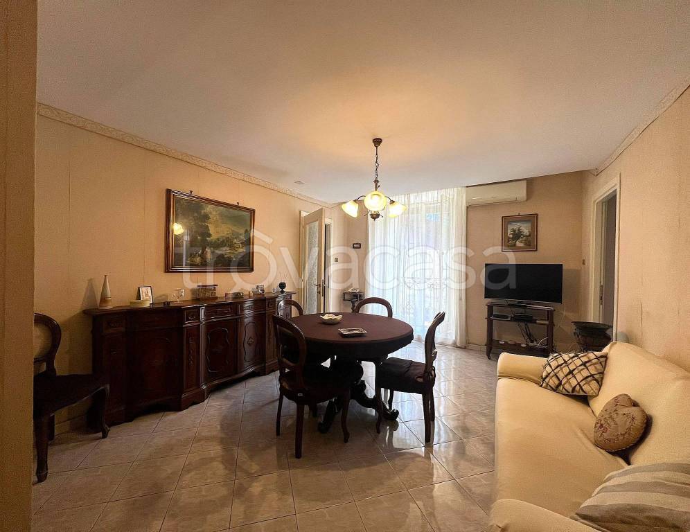 appartamento in vendita a Napoli in zona Montecalvario