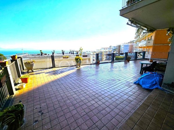 appartamento in vendita a Napoli in zona Posillipo