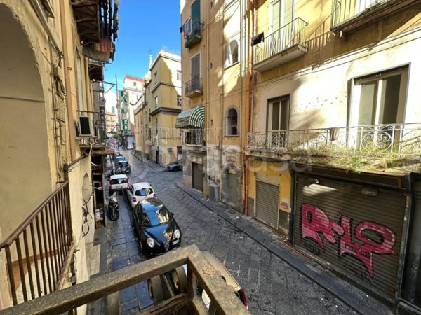 appartamento in vendita a Napoli in zona Pendino / San Giuseppe