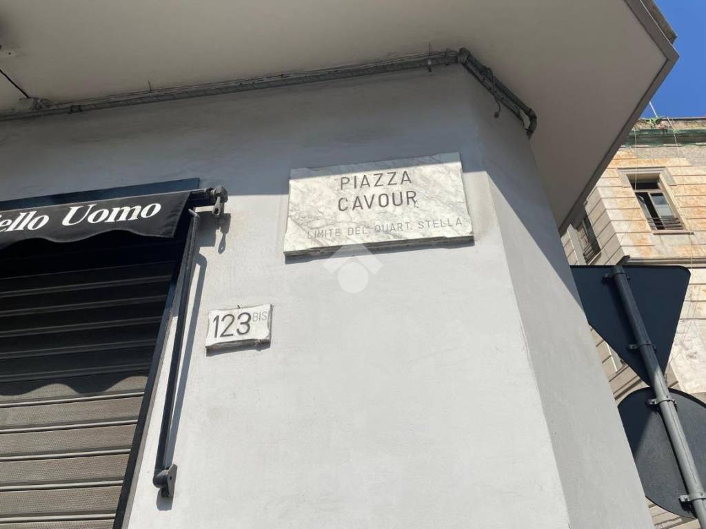 appartamento in vendita a Napoli in zona Stella