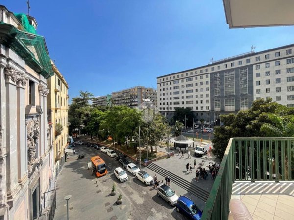 appartamento in vendita a Napoli in zona Stella