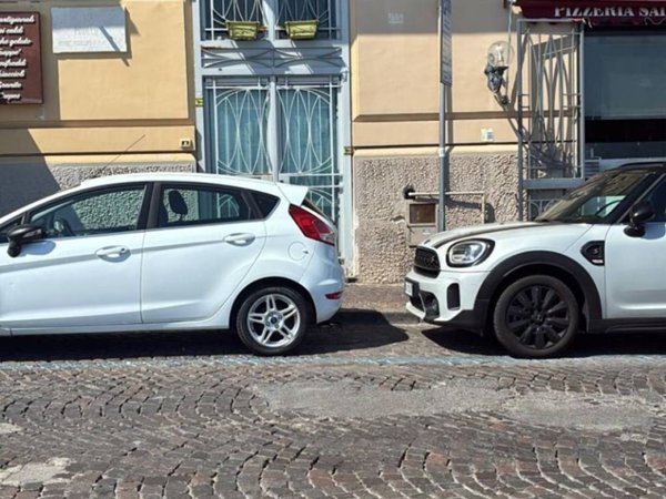 appartamento in vendita a Napoli in zona Posillipo