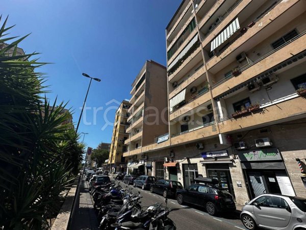 appartamento in vendita a Napoli in zona Fuorigrotta