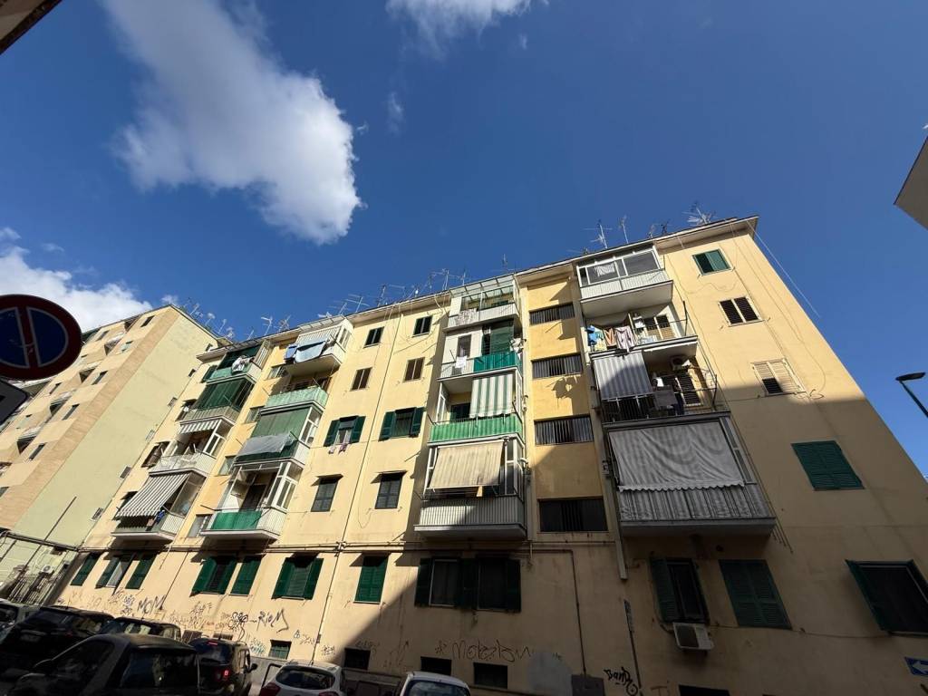 appartamento in vendita a Napoli in zona Fuorigrotta